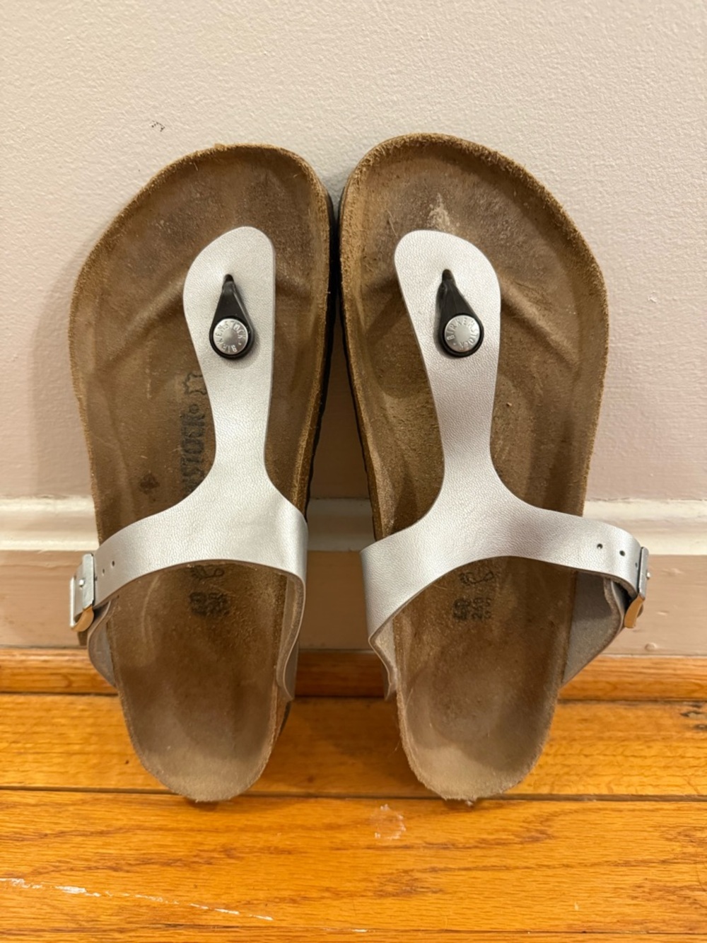 Birkenstock Gizeh Metallic Silver Thong Sandals